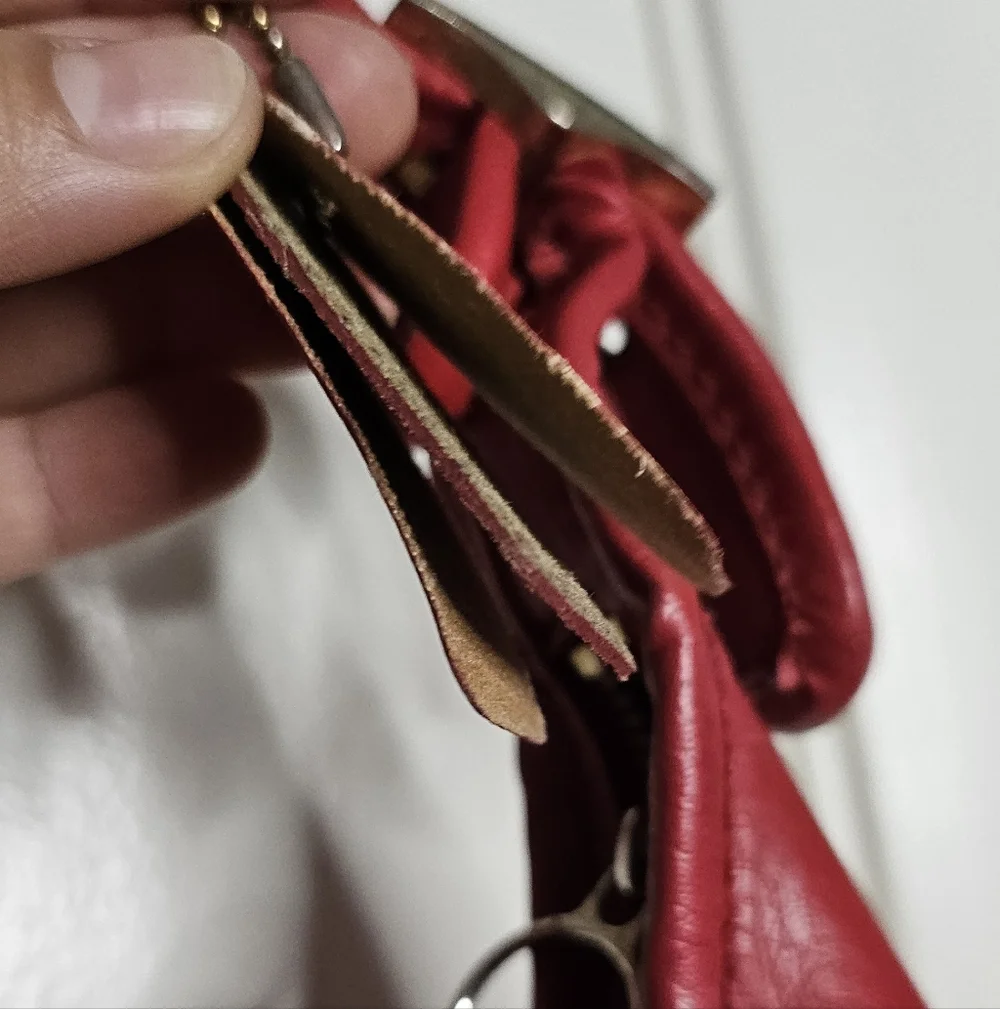 Vintage Coach Soho Red Leather Baguette / Hobo Bag (No. L4C-9956) - Picture 10 of 16